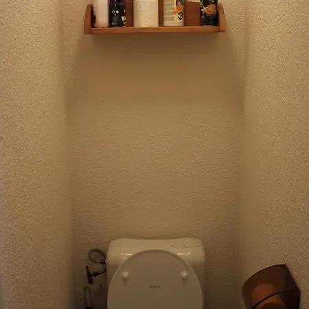 4 Pers, Balcon, Parking Collectif Apartment